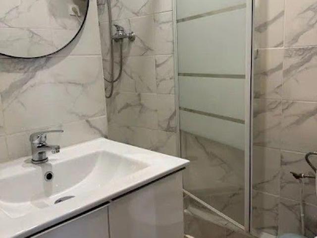 Location Appartement 1 pièce 20 m2 Orleans