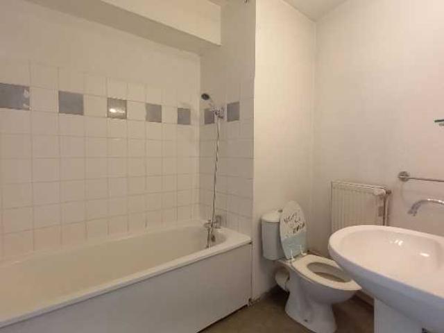 Location: Appartement 1 pièce 20 m2 – BESANCON