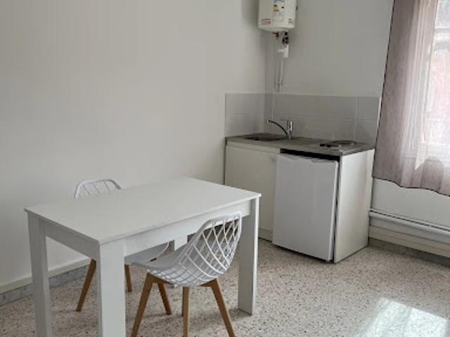 Location Appartement 1 pièce 20 m2 Saint andre de la roche