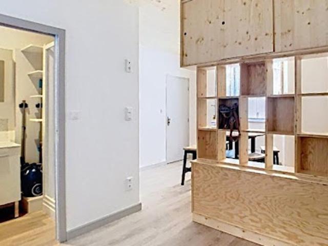 Location Appartement 1 pièce 20 m2 Saint Flour