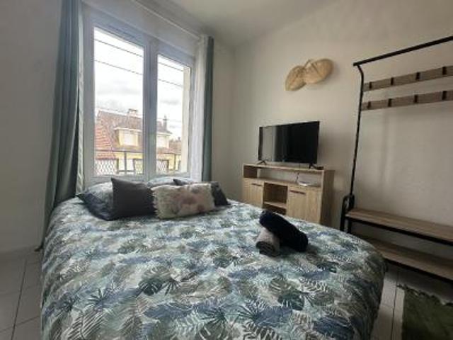 location appartement 1 pièce 20 m2 sarthe 72100 510 €