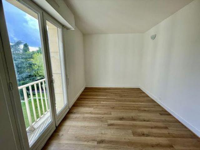 Location Appartement 1 pièce 20 m2 Versailles