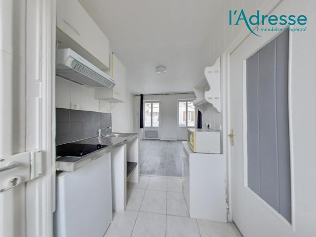 Location appartement 1 pièce, 20.07m², Champs sur Marne