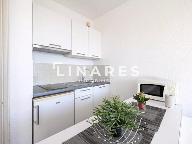 Location Appartement 1 pièce 20.02 m2 Marseille 8ème