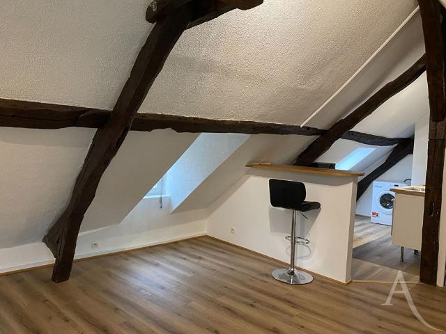 Location appartement 1 pièce, 20.20m², Mantes la Jolie