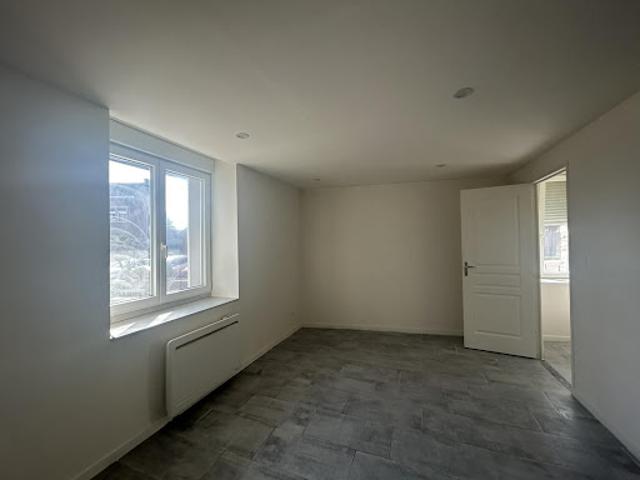 Location Appartement 1 pièce 20.51 m2 Ligny en Cambrésis