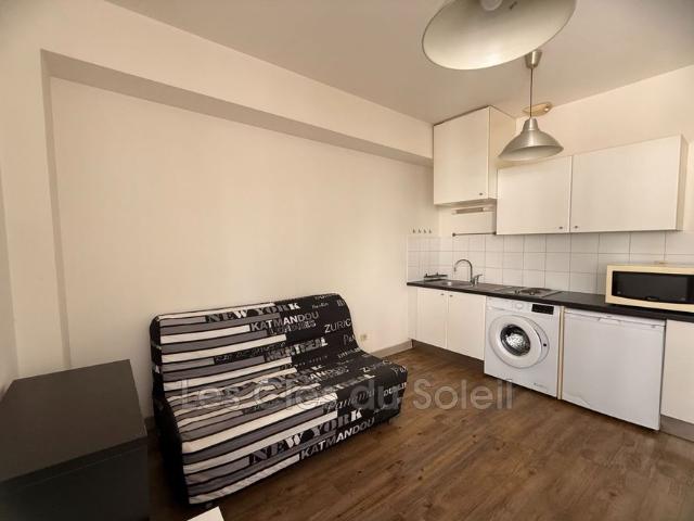 Location Appartement 1 pièce 20m² TOULON 83000