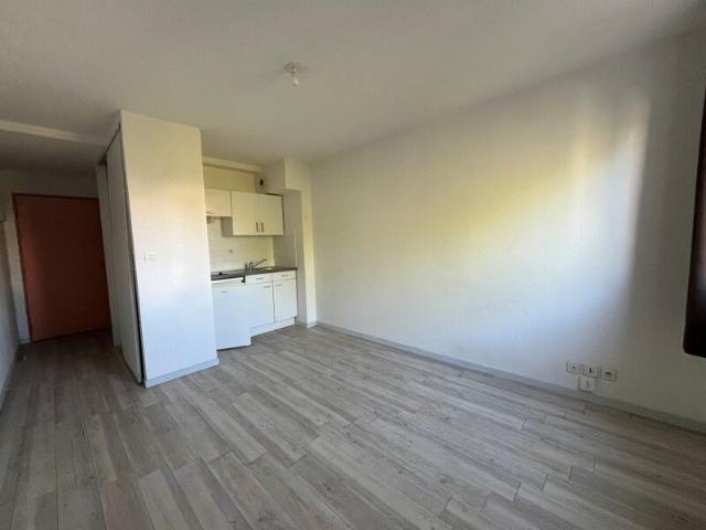 Location Appartement 1 pièce 20m² TOULOUSE 31400