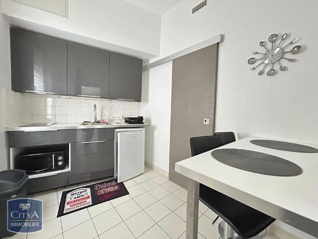 Location Appartement 1 pièce 20m² TOURS 37000