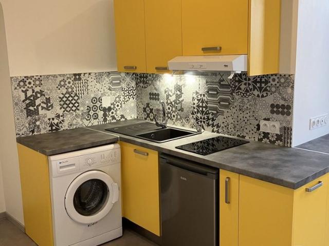 Location Appartement 1 pièce 20m² TROYES 10000