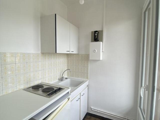 Location Appartement 1 pièce 20m² VILLEBON SUR YVETTE 91140