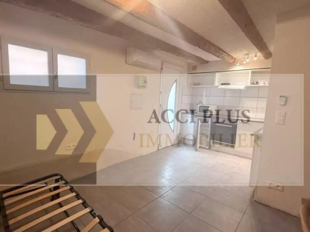 Location Appartement 1 pièce 20m² BELLEGARDE 30127