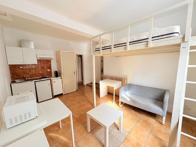 Location Appartement 1 pièce 20m² BORDEAUX 33800