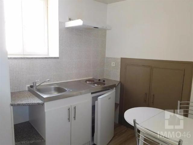 Location Appartement 1 pièce 20m² CAHORS 46000