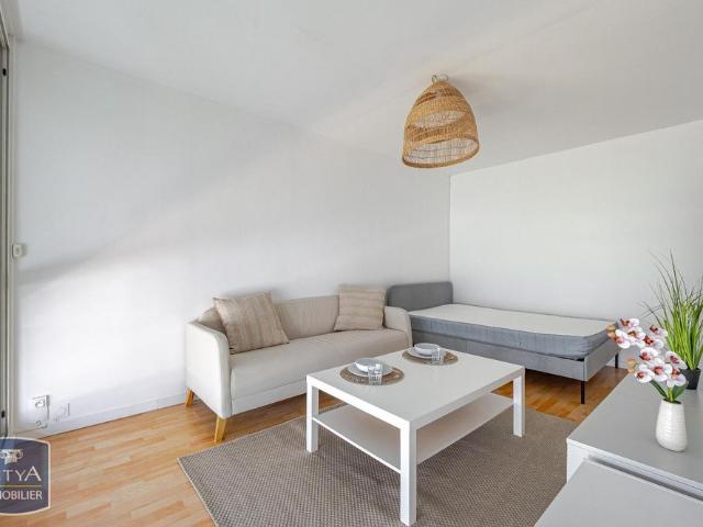 Location Appartement 1 pièce 20m² CHAMBRAY LES TOURS 37170