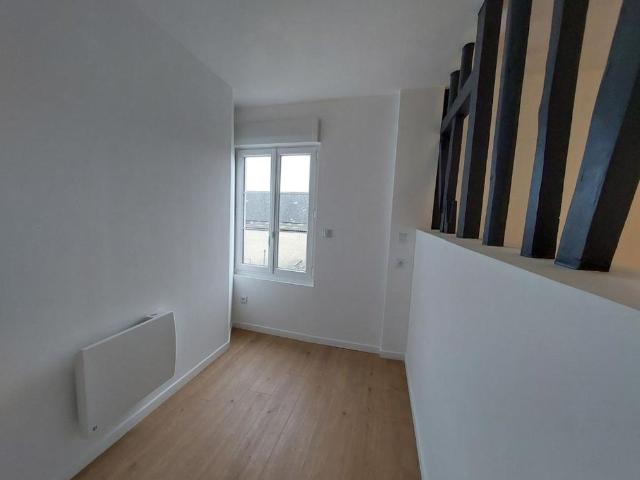 Location Appartement 1 pièce 20m² CRIEL SUR MER 76910