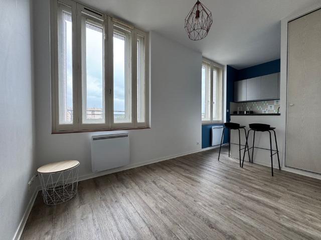 Location Appartement 1 pièce 20m² LIMOGES 87000