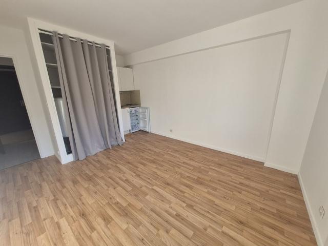 Location Appartement 1 pièce 20m² LILLE 59000