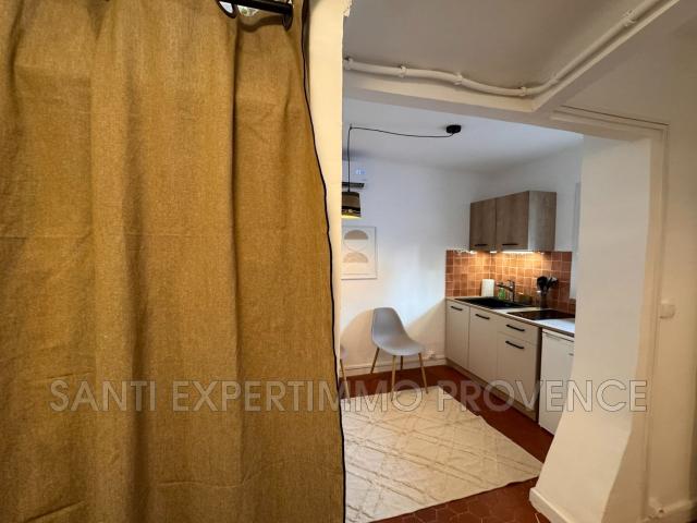 Location Appartement 1 pièce 20m² MARSEILLE 6ème