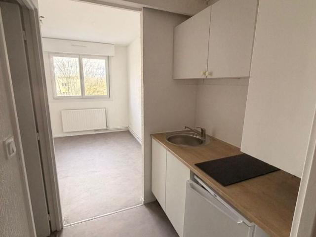 Location Appartement 1 pièce 20m² METZ 57070