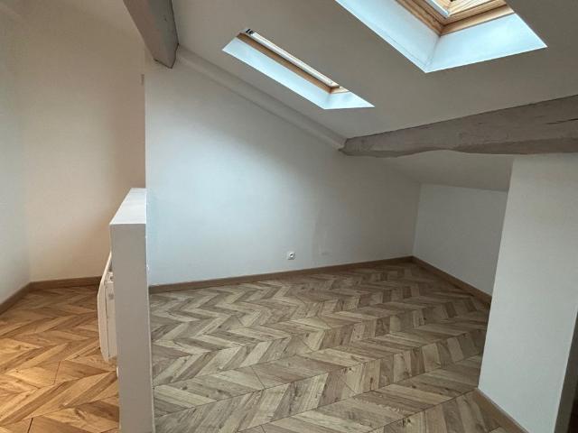 Location Appartement 1 pièce 20m² NERAC 47600