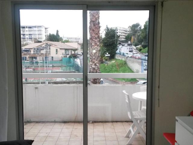 Location Appartement 1 pièce 20m² NICE 06200