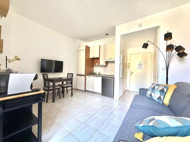 Location Appartement 1 pièce 20m² NICE 06300