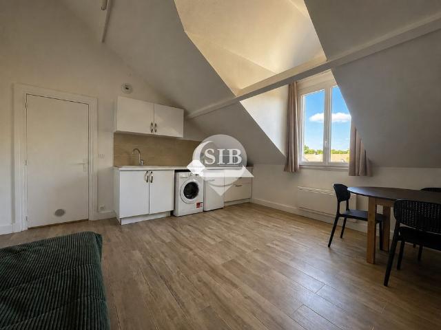 Location Appartement 1 pièce 20m² NOZAY 91620
