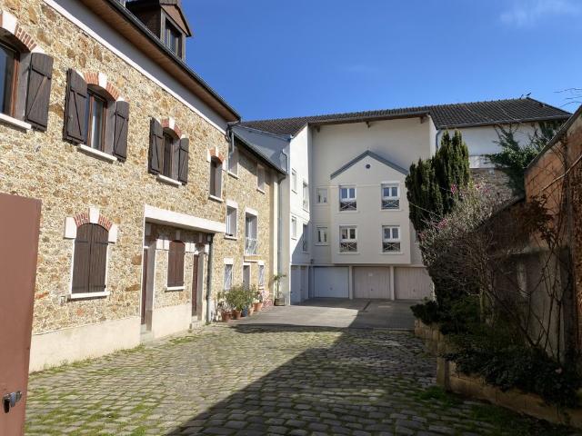 Location Appartement 1 pièce 20m² PALAISEAU 91120