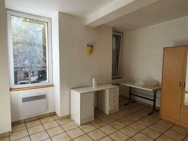 Location Appartement 1 pièce 20m² PRIVAS 07000