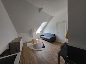 Location Appartement 1 pièce 20m² SOUILLAC 46200