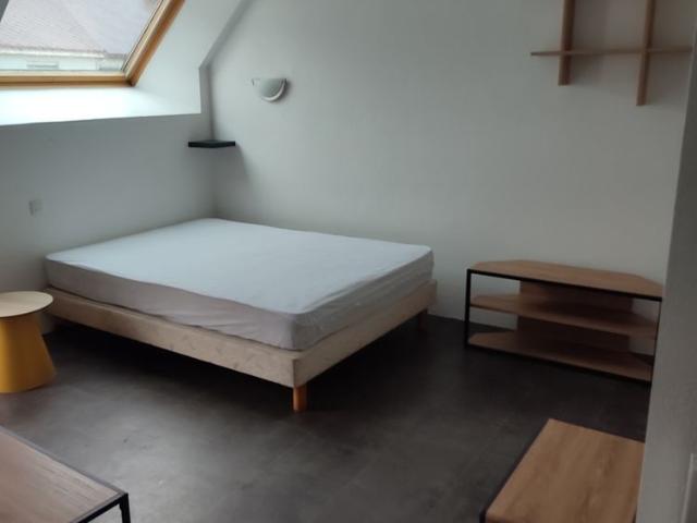Location Appartement 1 pièce 20m² ST AVE 56890