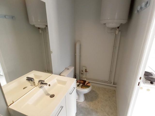 Location Appartement 1 pièce 20m² ST LO 50000