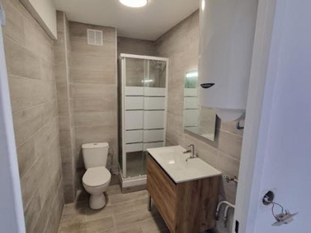 Location Appartement 1 pièce 21 m2 Marseille 10ème