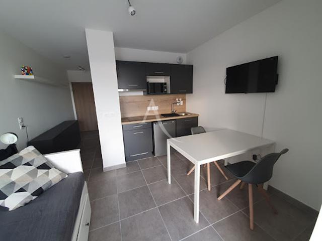 Location Appartement 1 pièce 21 m2 Annecy le Vieux