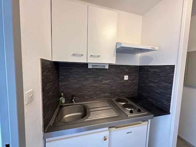Location Appartement 1 pièce 21.68 m2 Carpentras