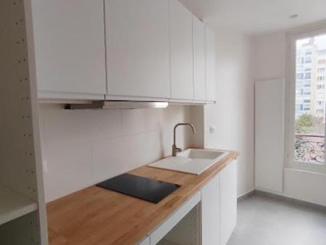 Location Appartement 1 pièce 21 m2 Paris 20ème