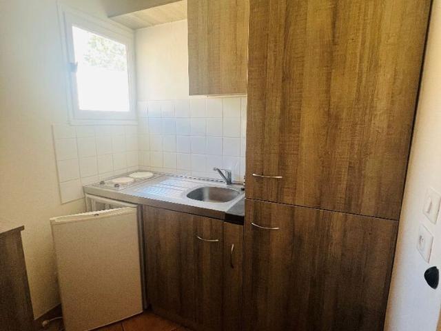 Location appartement 1 pièce, 21.00m², Orléans