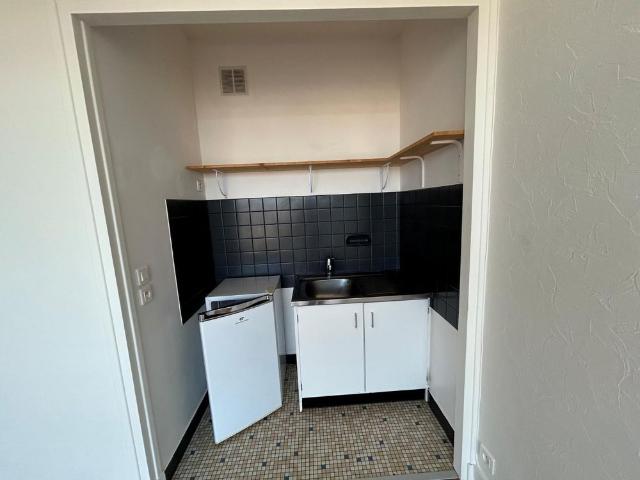 Location appartement 1 pièce 21.12 m2 à Tours
