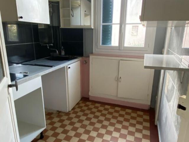 Location appartement 1 pièce, 21.23m², Saint Ouen