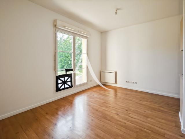 location appartement 1 pièce, 21.31m², bois d'arcy