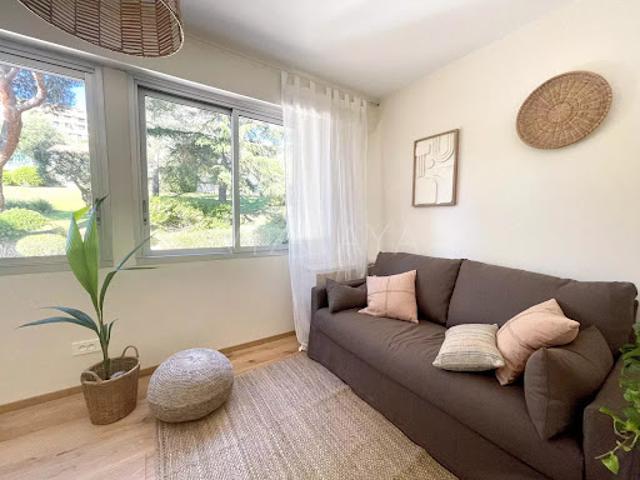 Location Appartement 1 pièce 21.32 m2 Nice