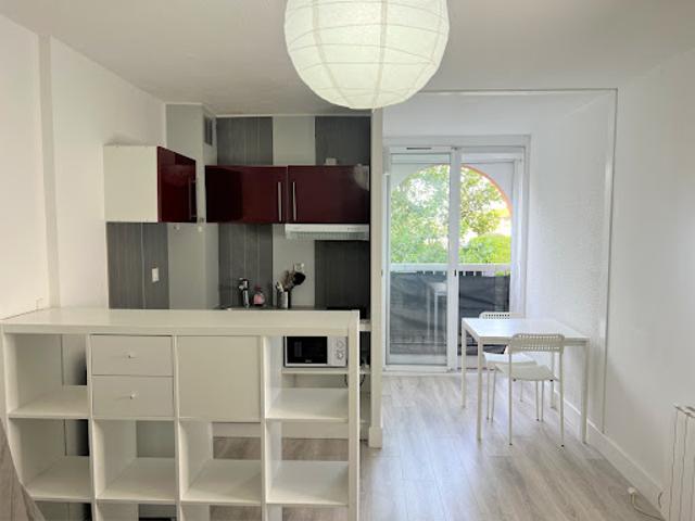 Location Appartement 1 pièce 21.3 m2 Carnon plage