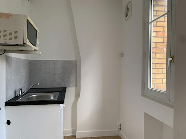 Location Appartement 1 pièce 21.65 m2 Issy les Moulineaux