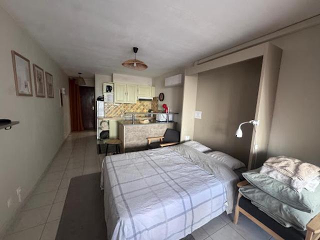Location Appartement 1 pièce 21.62 m2 Sète