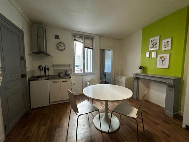 Location Appartement 1 pièce 21m²