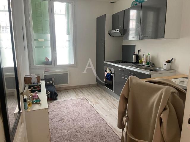 Location Appartement 1 pièce 21m²