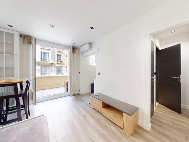 Location Appartement 1 pièce 21m²