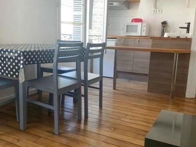 Location Appartement 1 pièce 21m² TOURS 37000