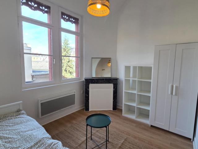 Location Appartement 1 pièce 21m² TOURS 37000